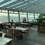 De Pier Suites