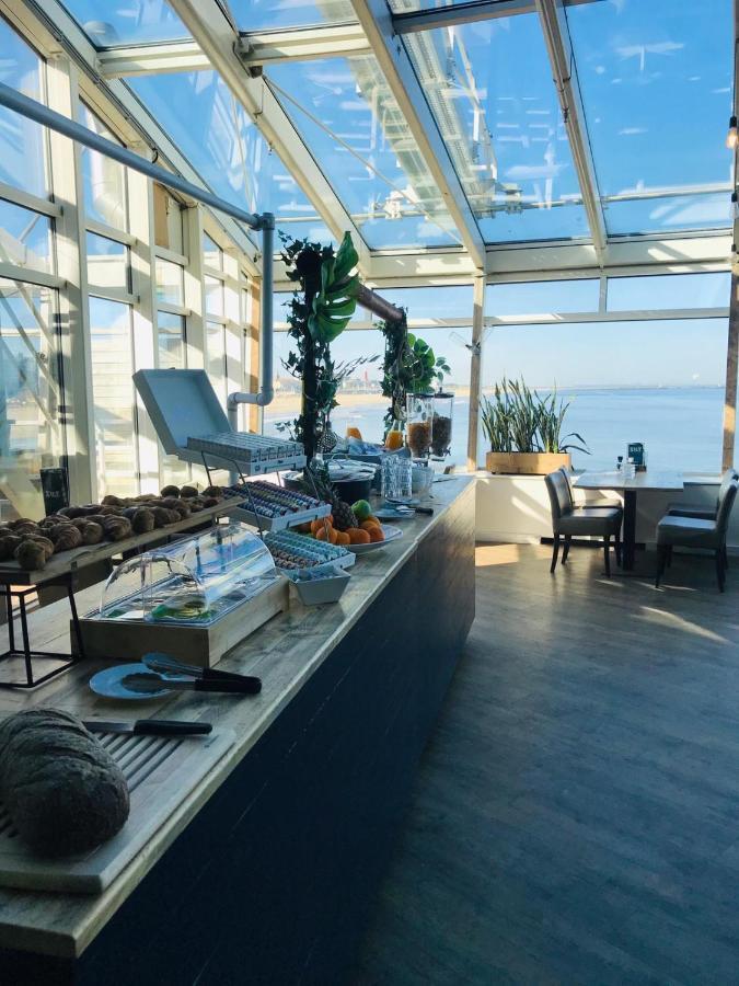 De Pier Hotel 4*
