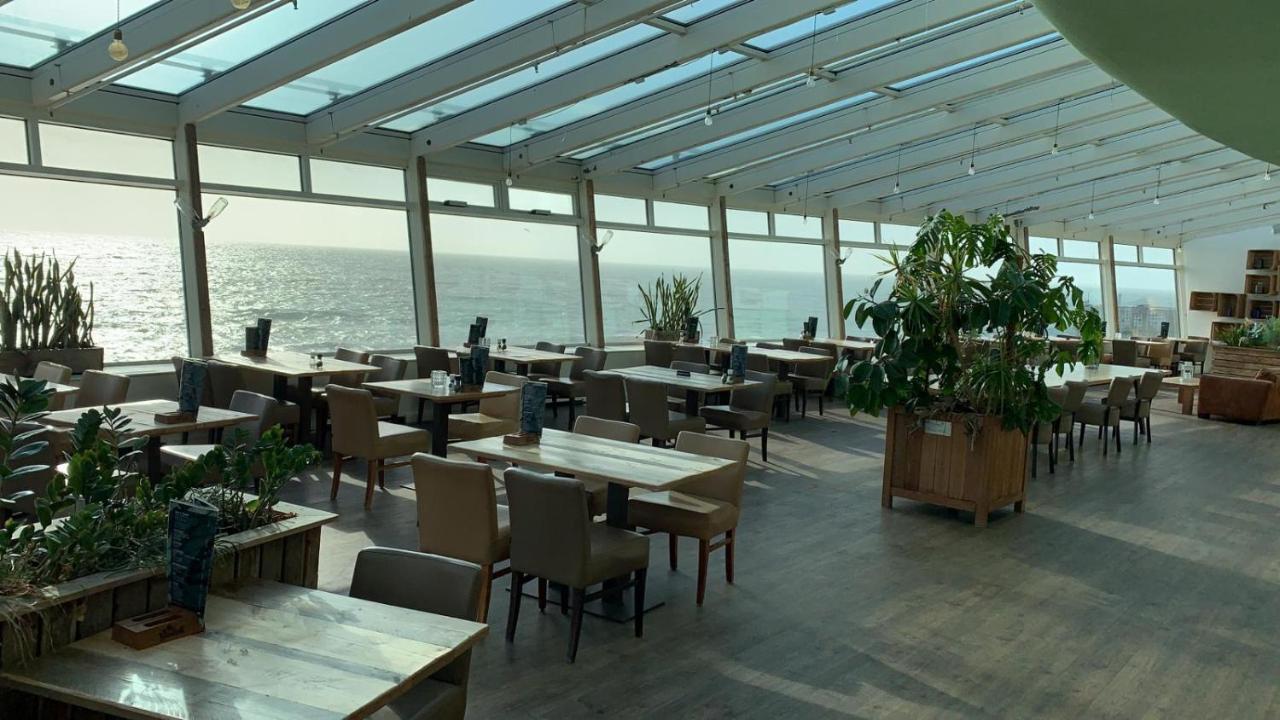 Hotel De Pier 4*